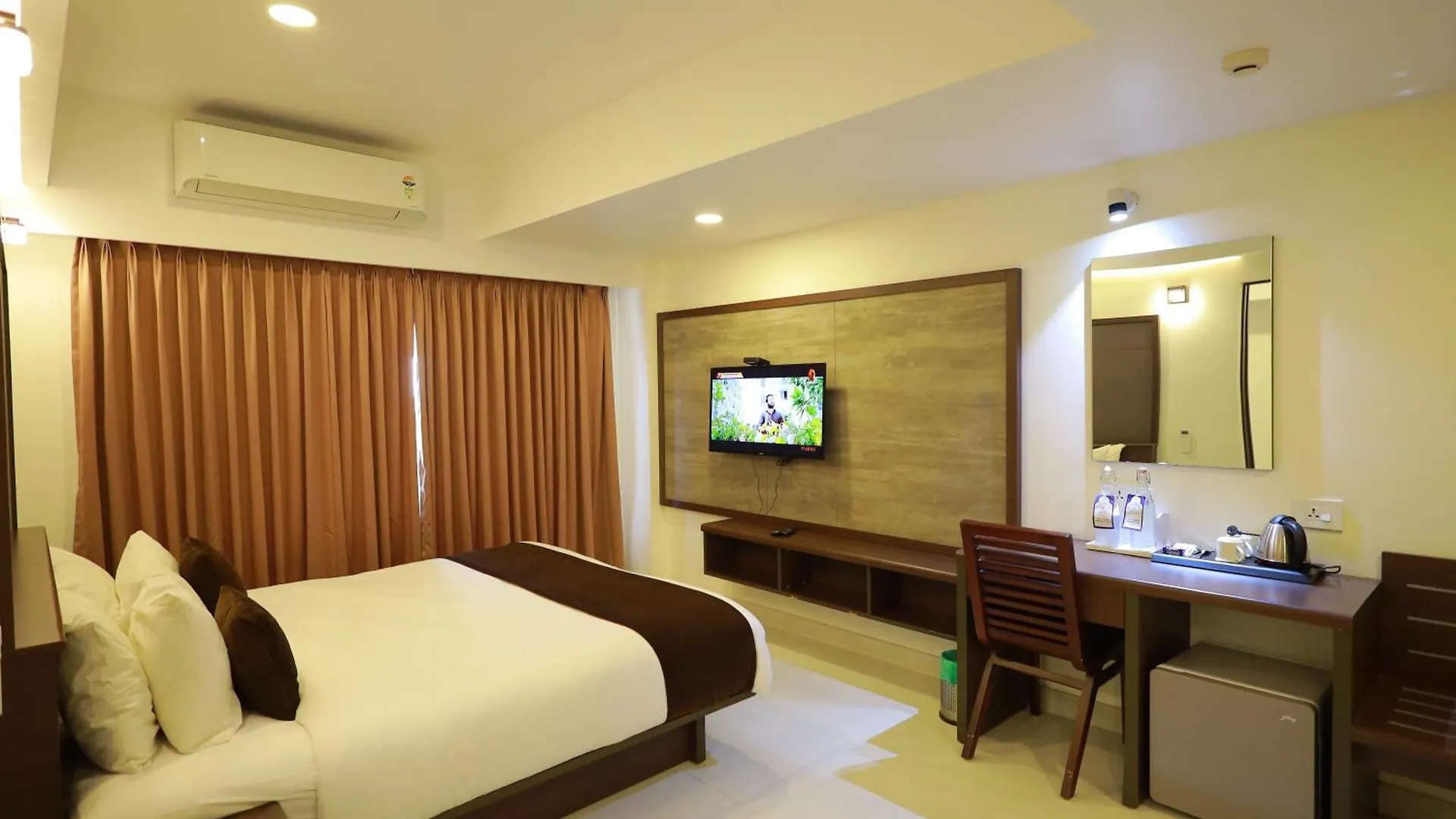Arctic Hotel Kochi